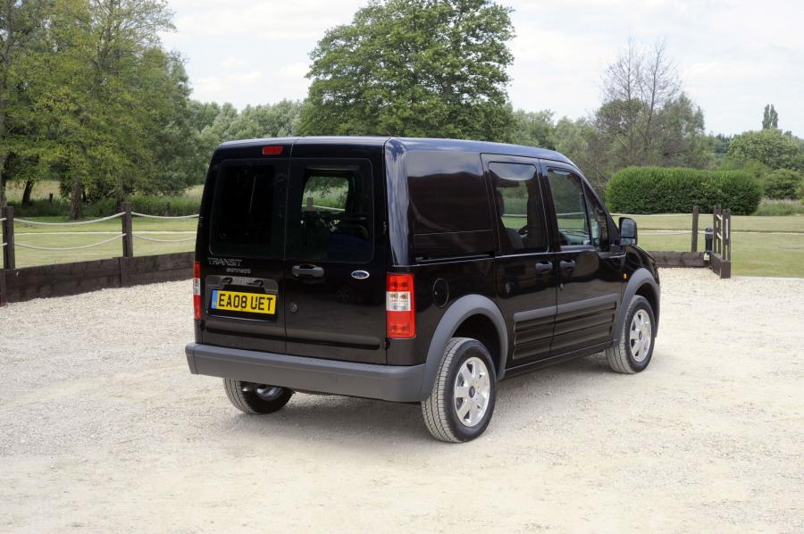  Ford Transit Connect 2002 года  (фото 3 из 112)